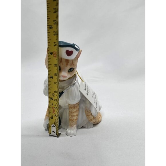 Hamilton Tender Purring Care NURSE Collection Nurses Are Su-purr Heroes Figurine - Picture 7 of 10